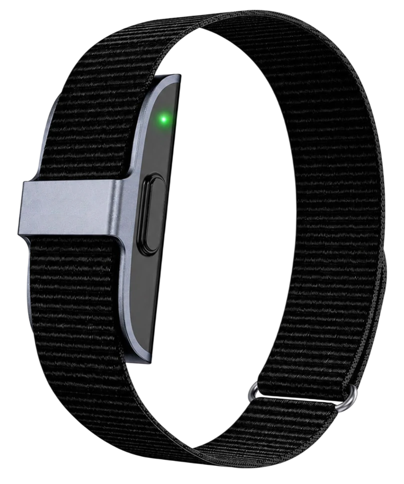Pulseira POPLIV, com a luz verde do sensor óptico acesa